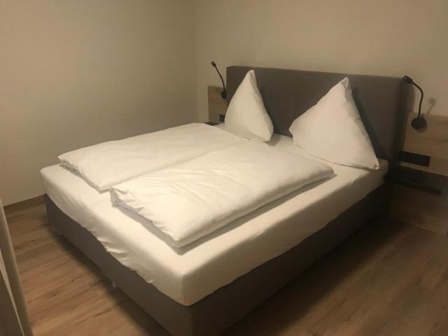 Altstadthotel Millipp Бейлнгрис Екстериор снимка